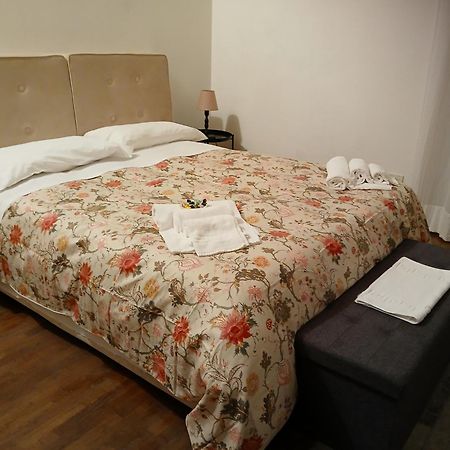 Le 5 Vie Bed & Breakfast Bergamo Eksteriør bilde